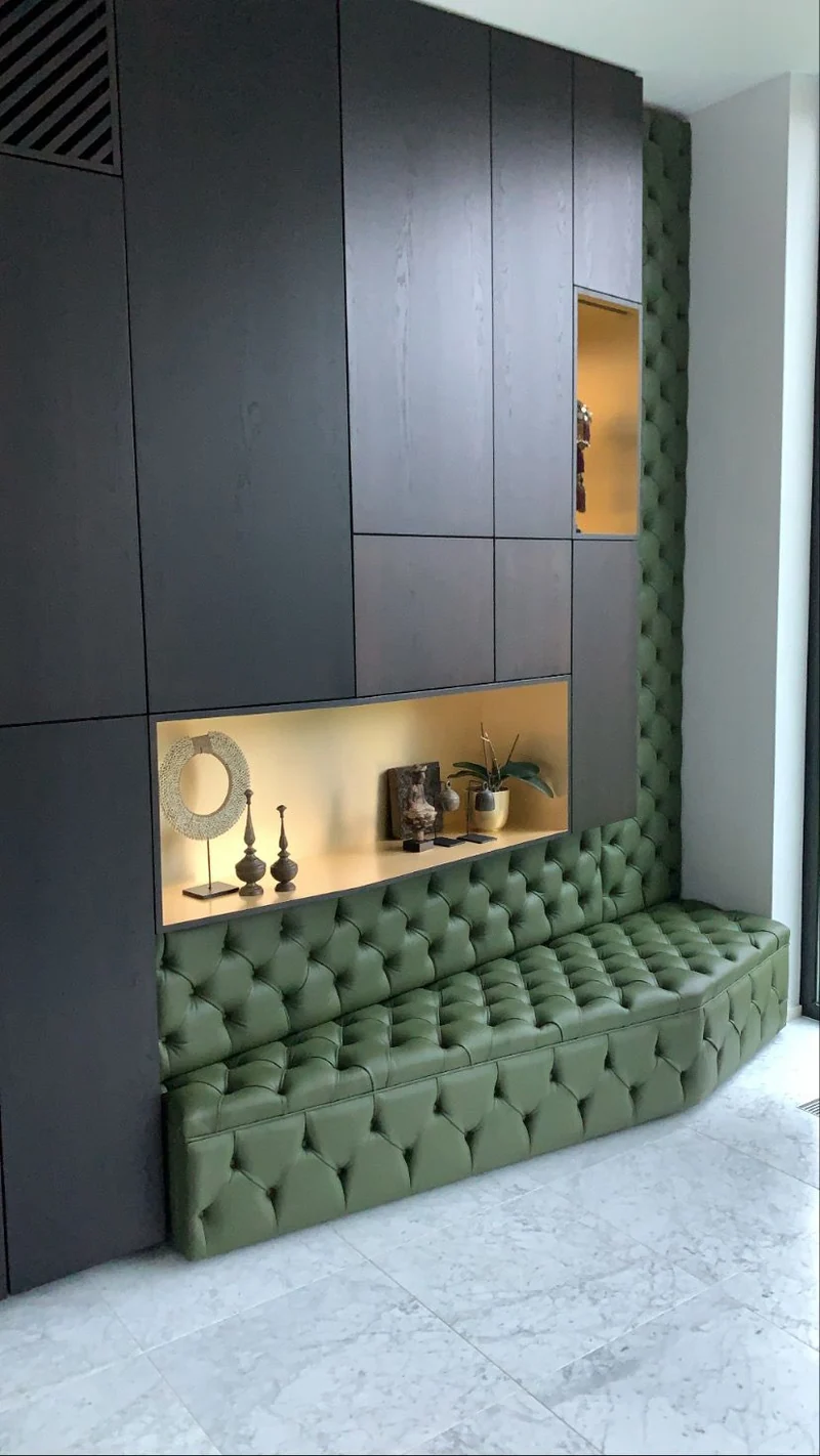 Cammers maatwerk, Gecapitonneerde bank