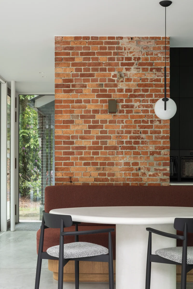 Cammers-project Juhla, Beneens (2)