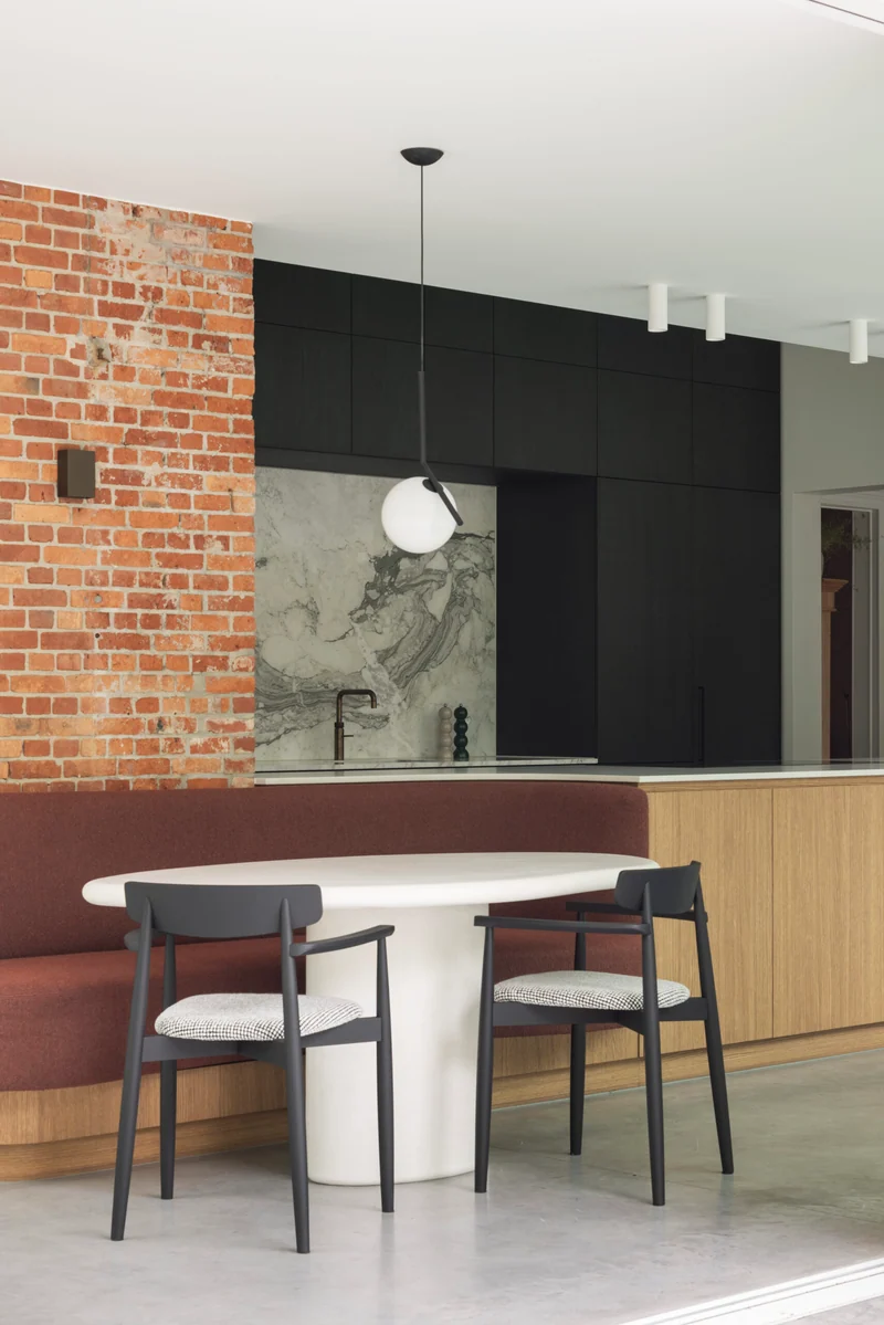 Cammers-project Juhla, Beneens (3)